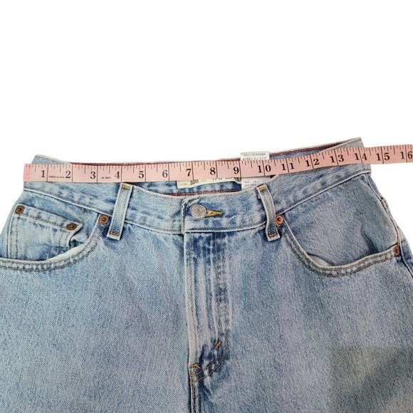 Levi 550 relaxed tapered jeans light wash 100% cotton size 10 Long womens - Picture 5 of 7